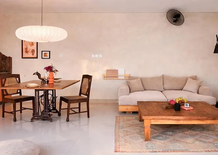 Villa Spacious 1 Bedroom Prime Location