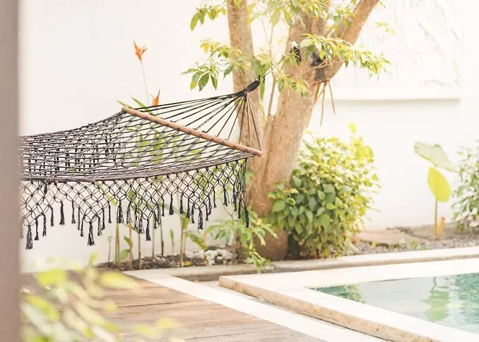 Spacious 1 Bedroom Prime Location Villa Uluwatu (Bali)