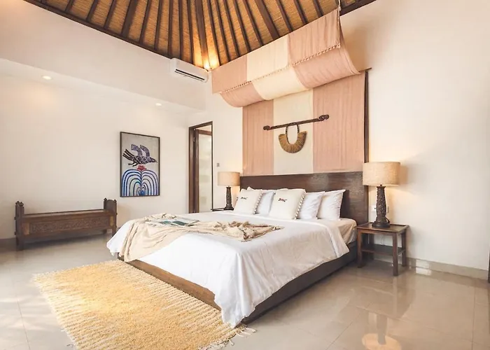 Villa Spacious 1 Bedroom Prime Location